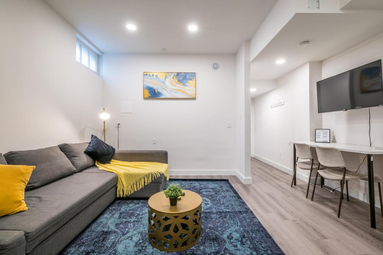 Spacious Newly Renovated 1 Bedroom Suite 핼리팩스 외부 사진